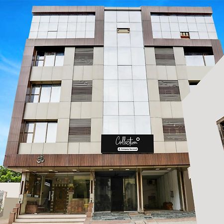 Super Hotel O Palkhi Road Near Sai Baba Temple Formerly Netra Sai Širdi Exteriér fotografie